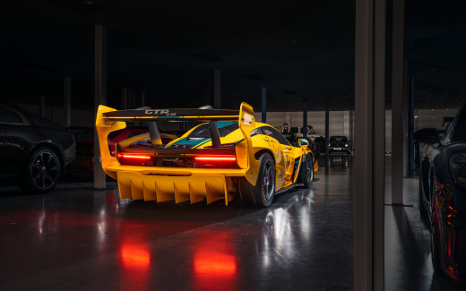 1755646 (a): :4000x2500